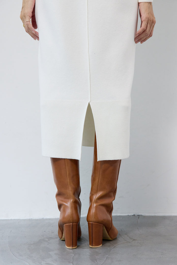 シャギーベスト付ニットワンピース