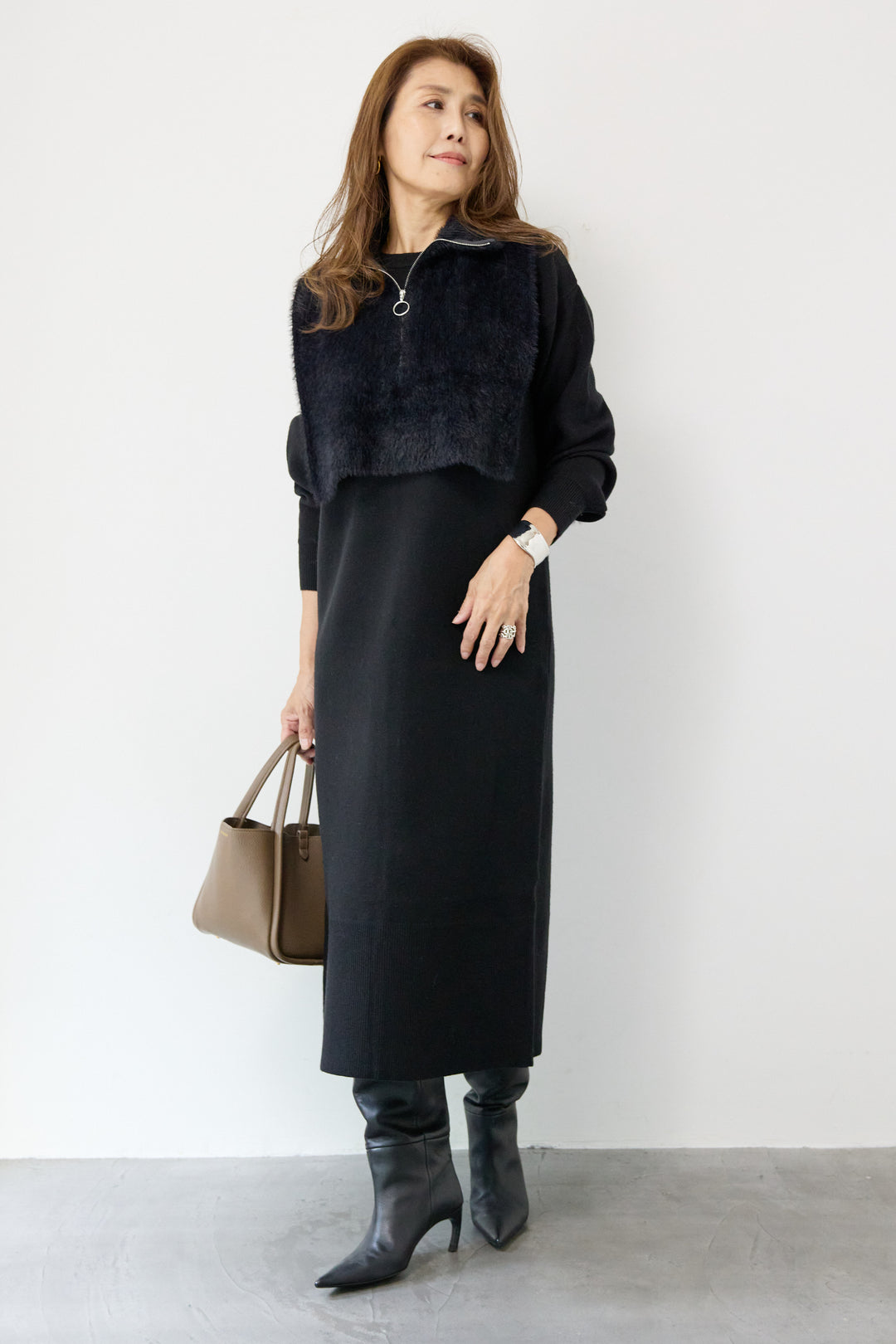 シャギーベスト付ニットワンピース