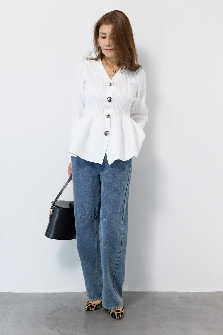 ニュアンス釦ペプラムニットカーディガン