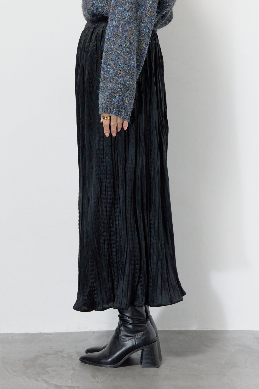 ミックスカラーニット＋ランダムプリーツスカートセットアップ