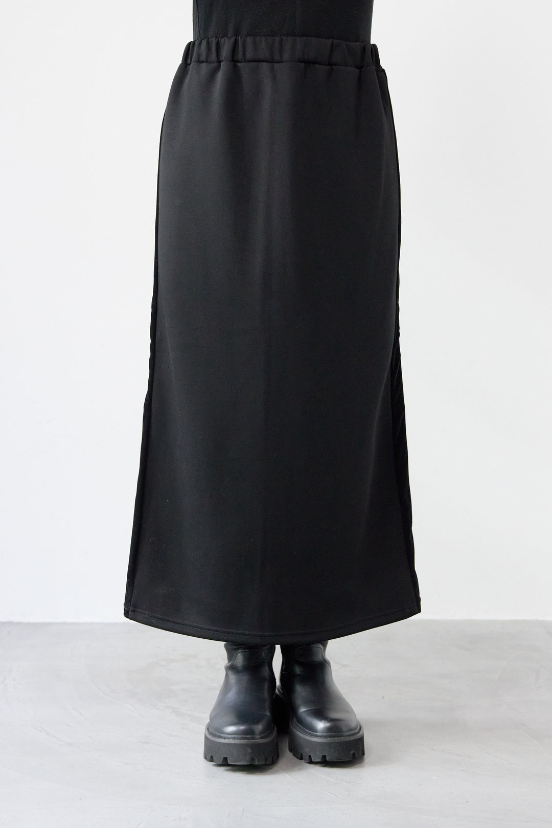 ダンボールストレートスカート