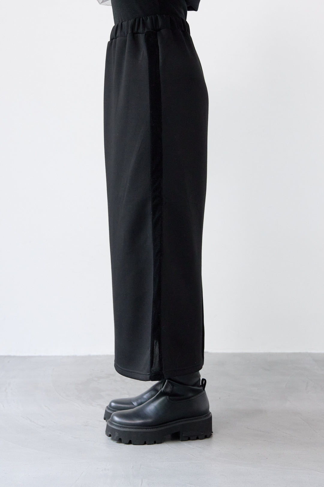 ダンボールストレートスカート