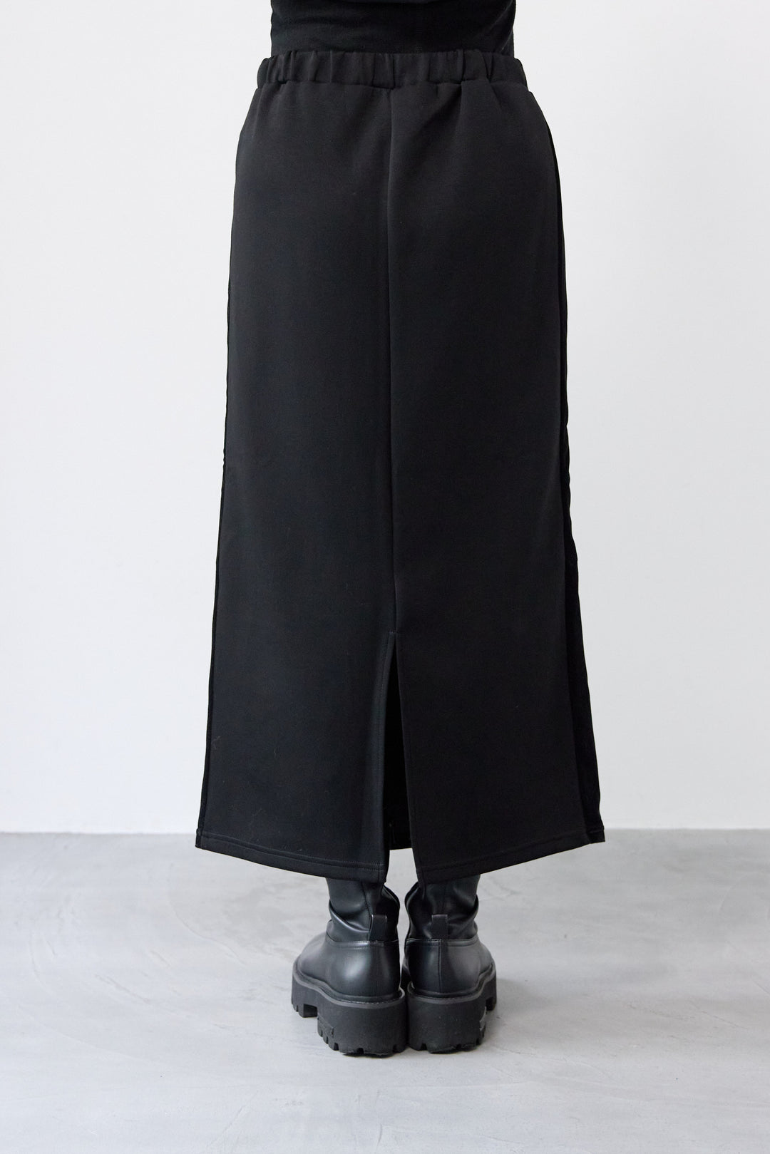 ダンボールストレートスカート