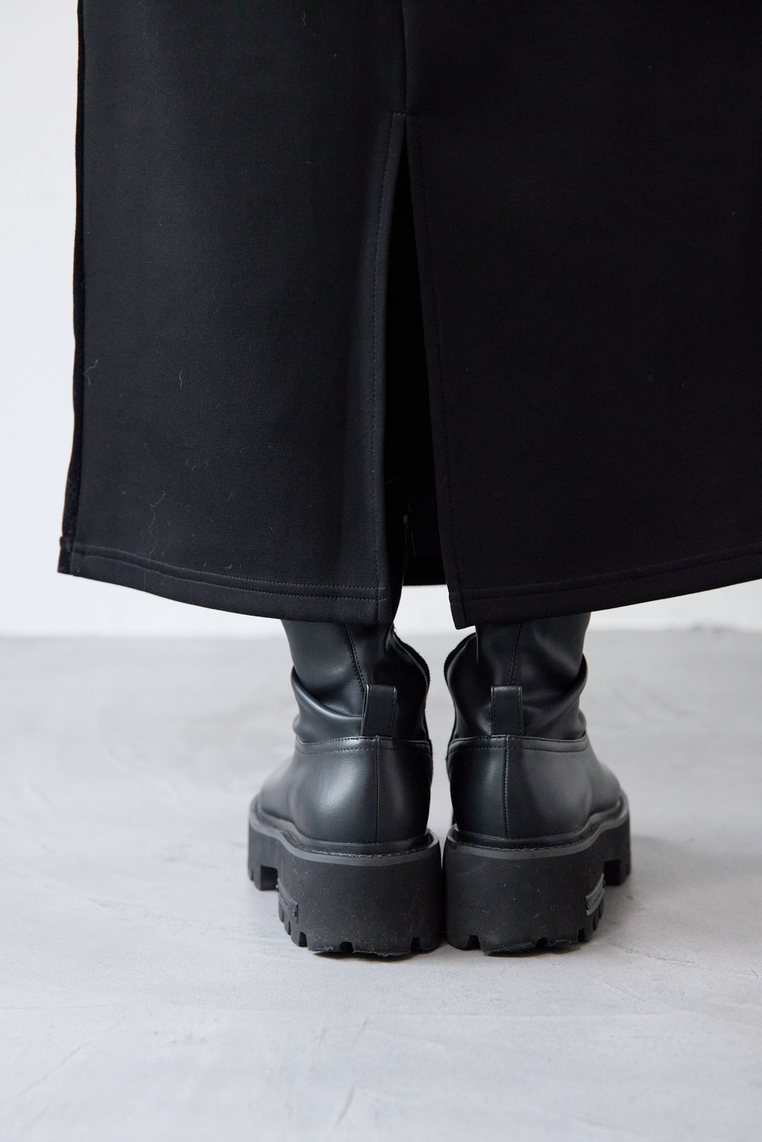 ダンボールストレートスカート