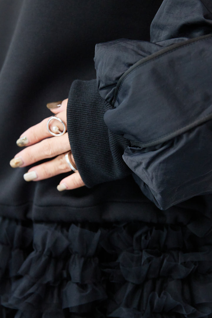 ナイロンラグランスリーブ ダンボールプルオーバー