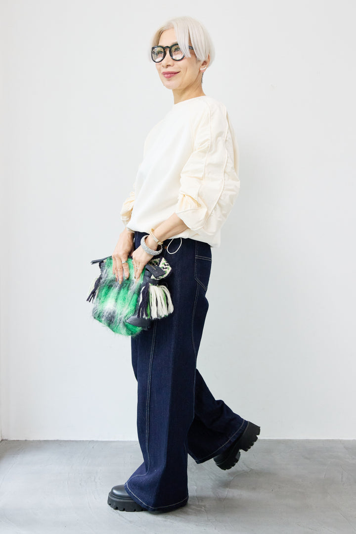 ナイロンラグランスリーブ ダンボールプルオーバー