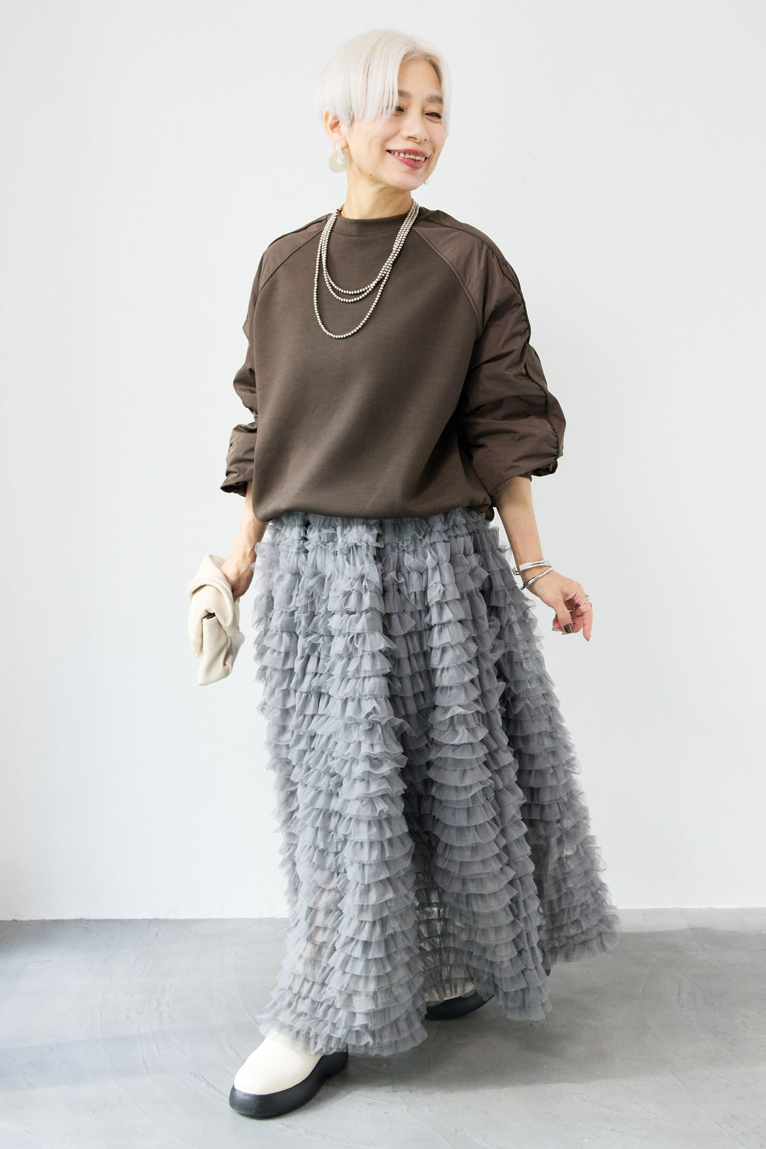 ナイロンラグランスリーブ ダンボールプルオーバー