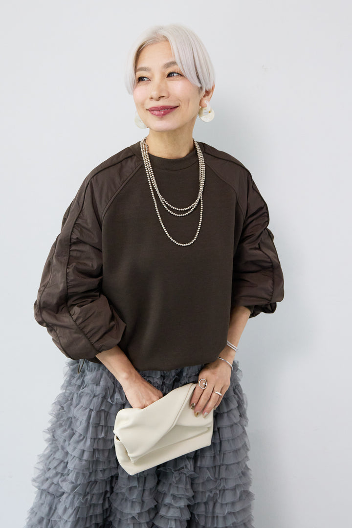 ナイロンラグランスリーブ ダンボールプルオーバー