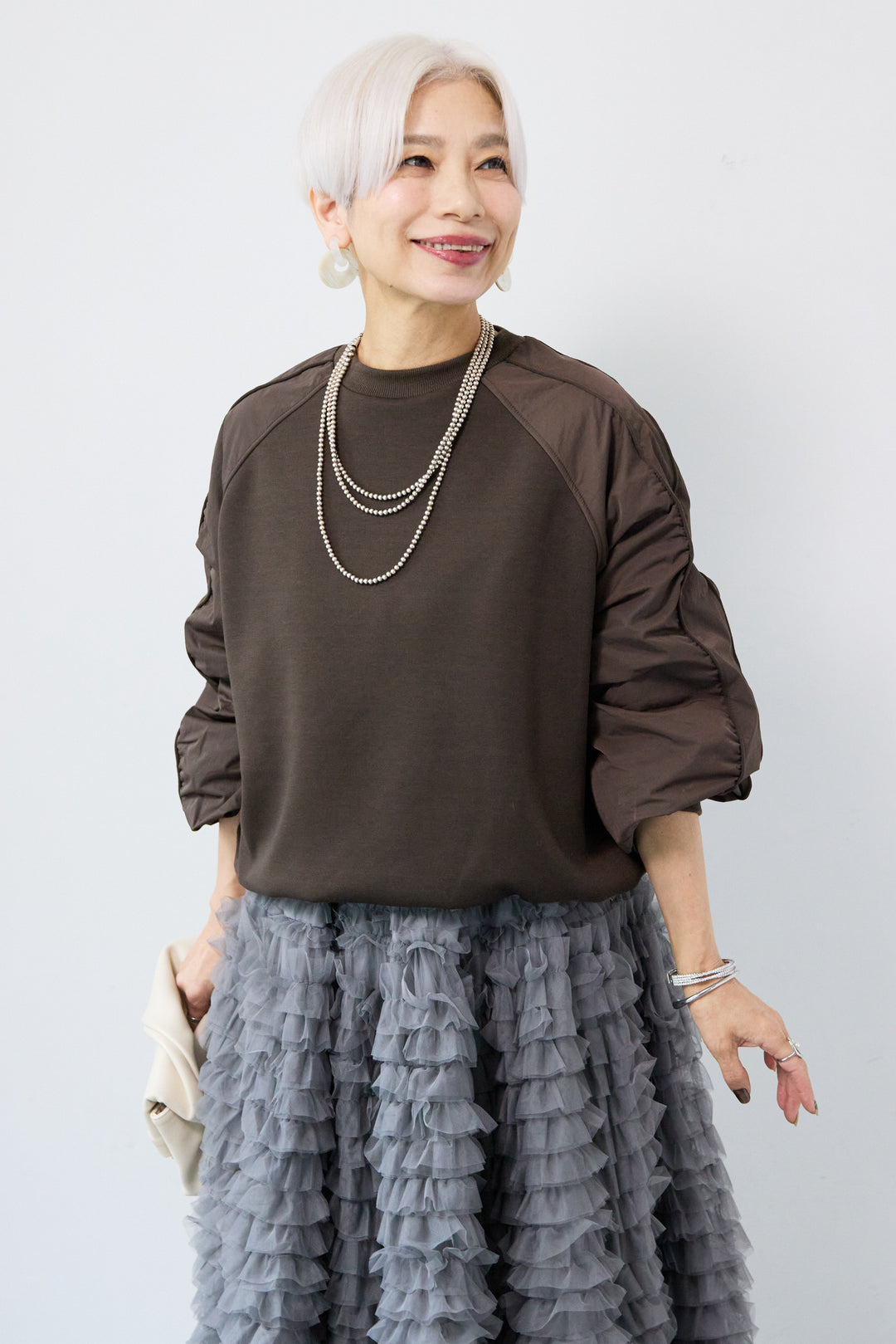 ナイロンラグランスリーブ ダンボールプルオーバー