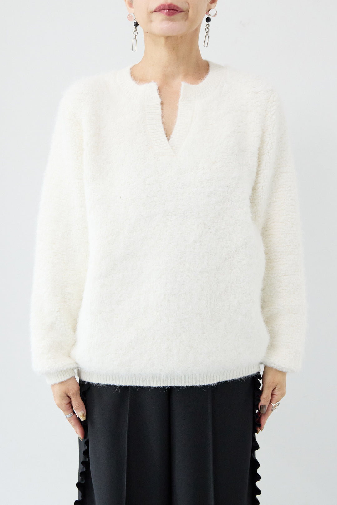 キーネックウールモヘヤニット