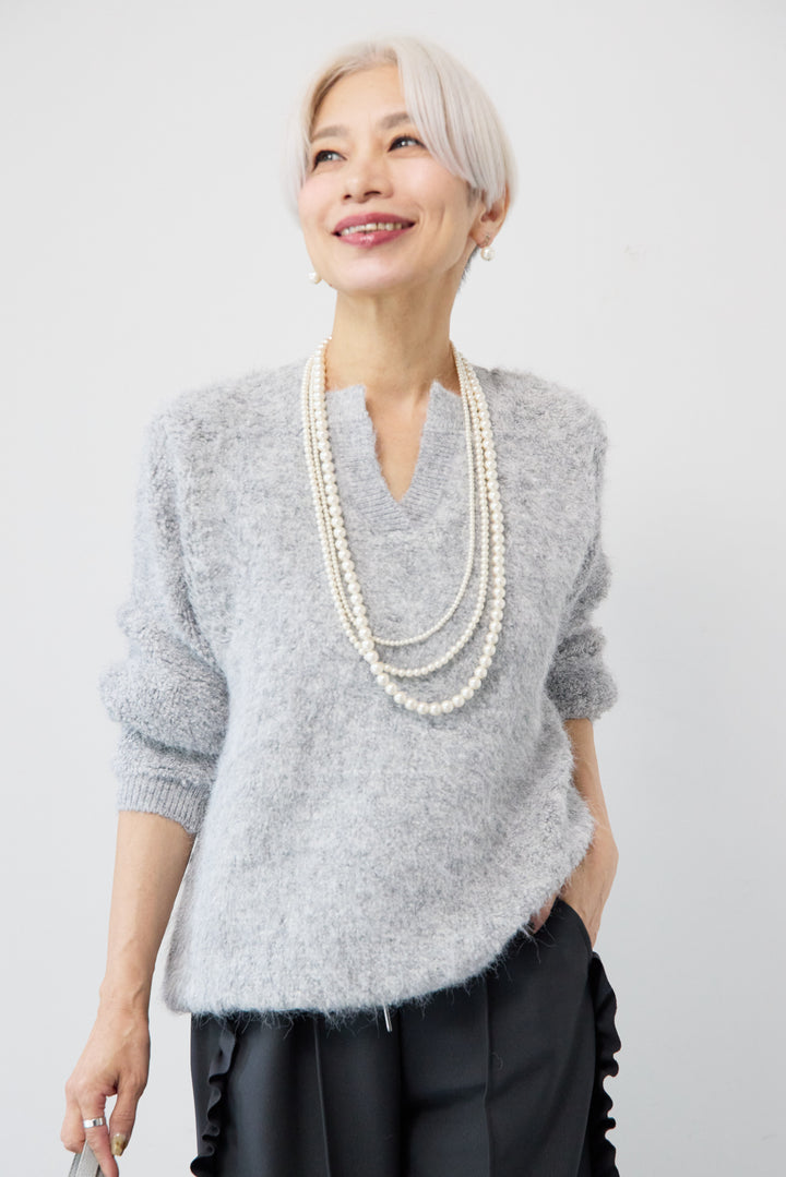 キーネックウールモヘヤニット