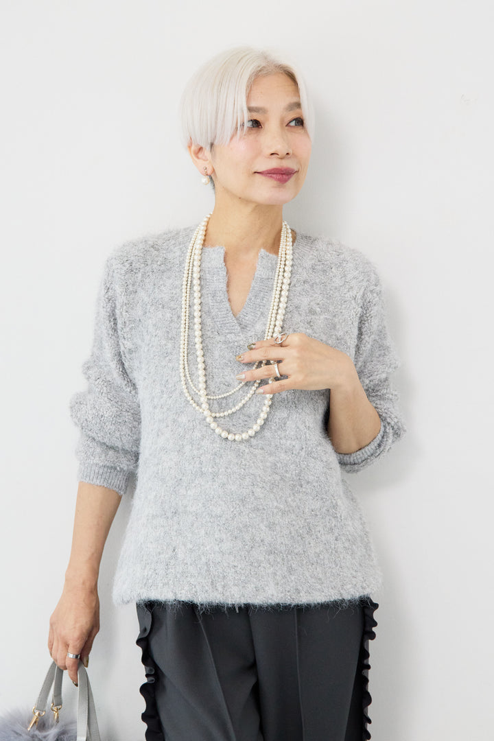 キーネックウールモヘヤニット