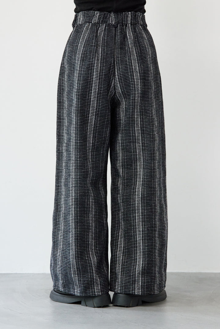 ツイードタックパンツ