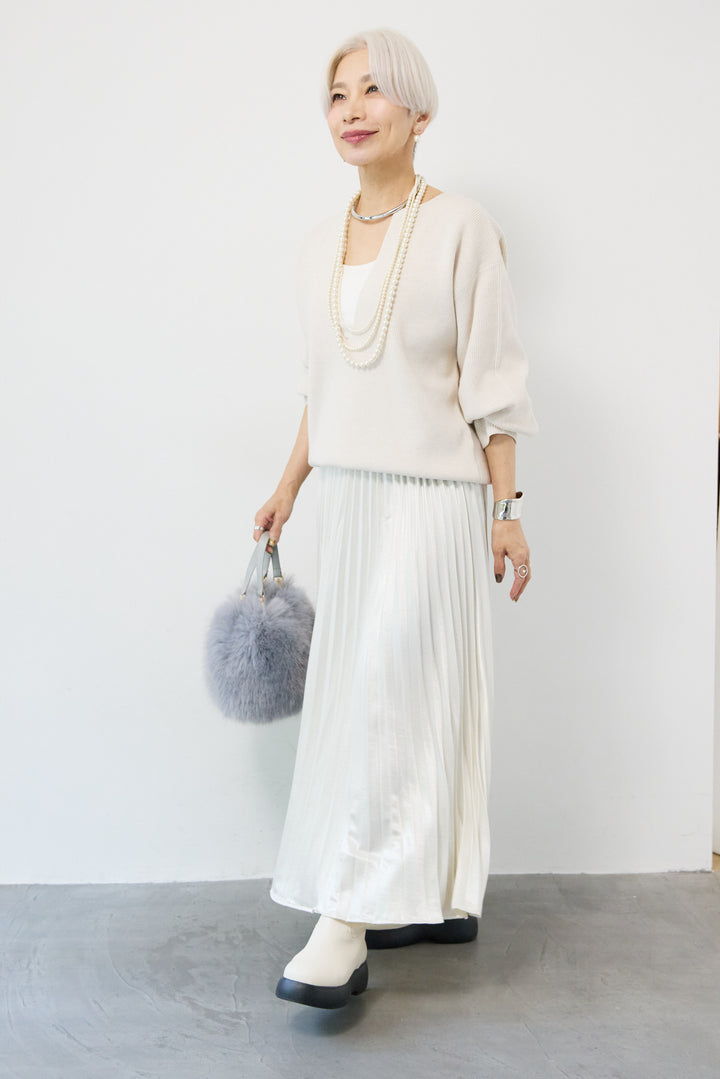 【防静電気】やわもち深Vネックデザインニット