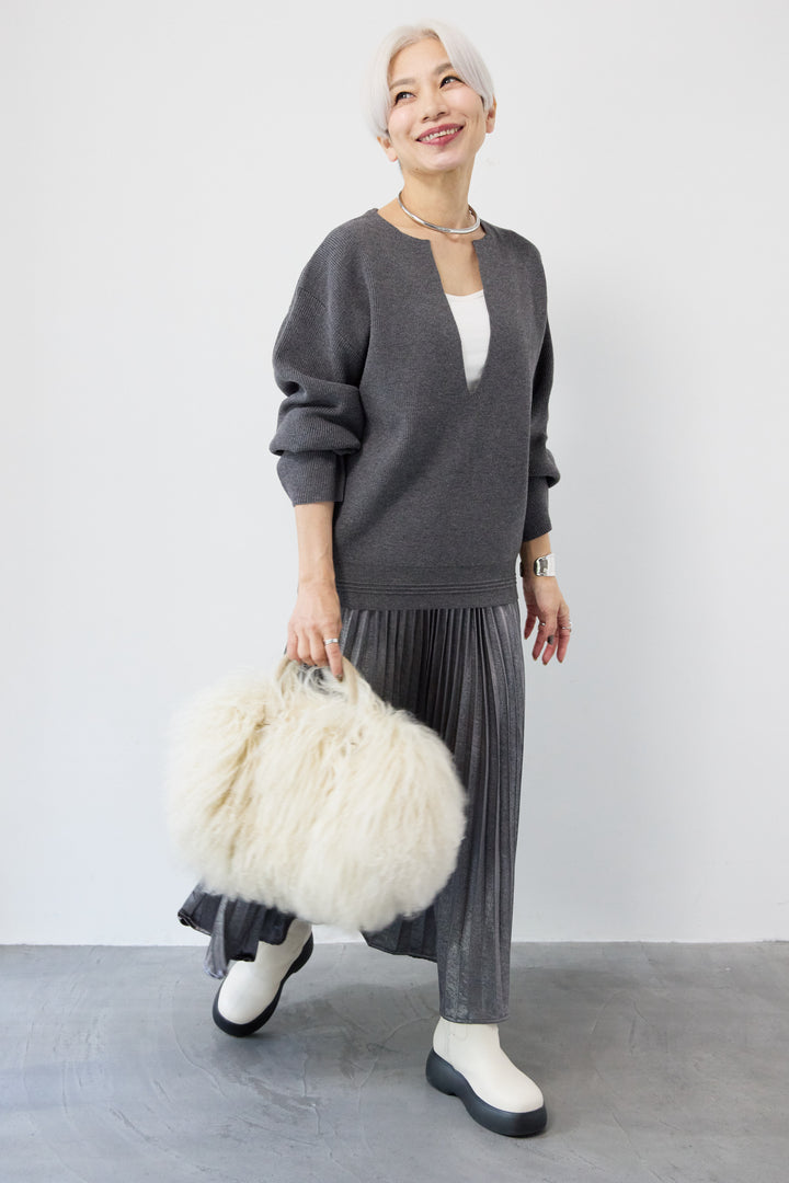 シャイニープリーツスカート