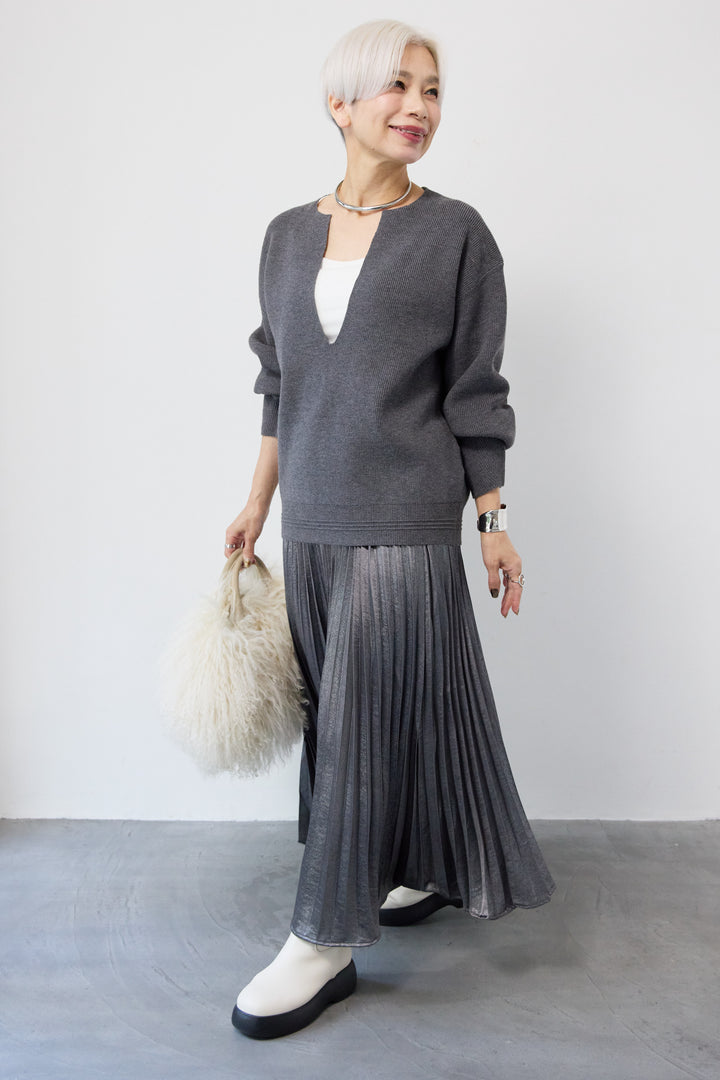 シャイニープリーツスカート