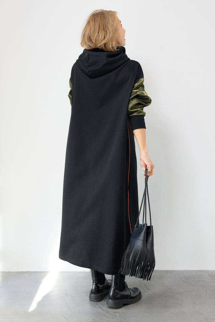 MA-1フードドッキングワンピース