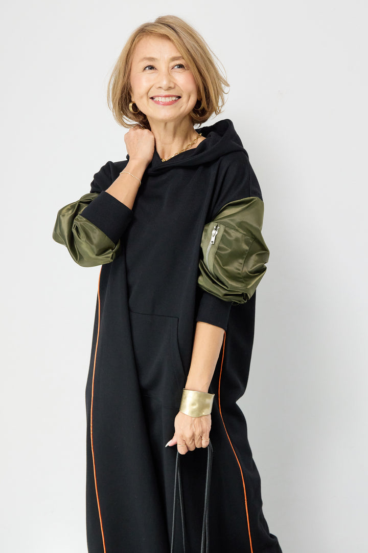 MA-1フードドッキングワンピース