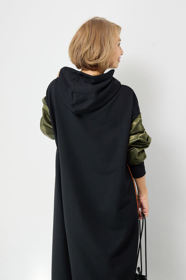 MA-1フードドッキングワンピース