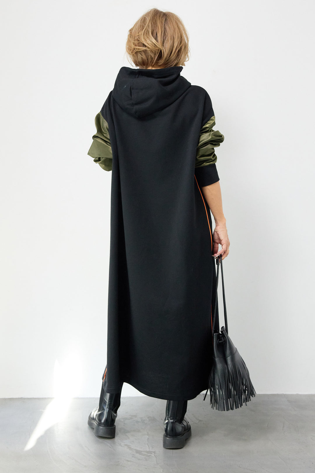 MA-1フードドッキングワンピース