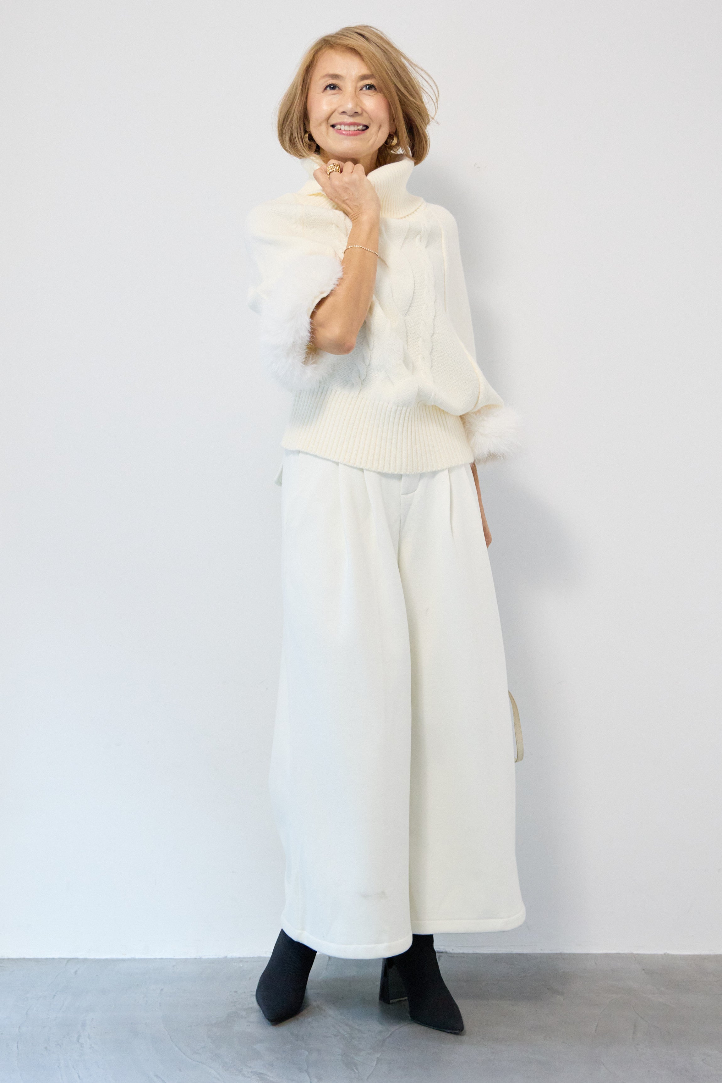 袖ファーケーブルニット ポンチョ – plusotoha