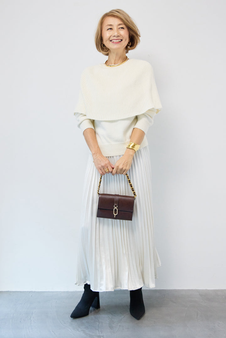 シャイニープリーツスカート