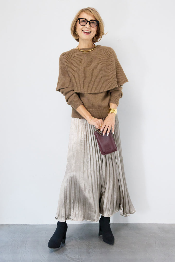 シャイニープリーツスカート