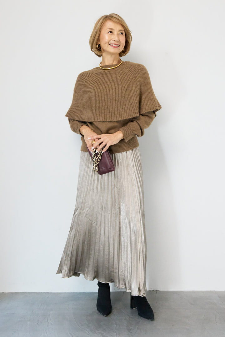 シャイニープリーツスカート