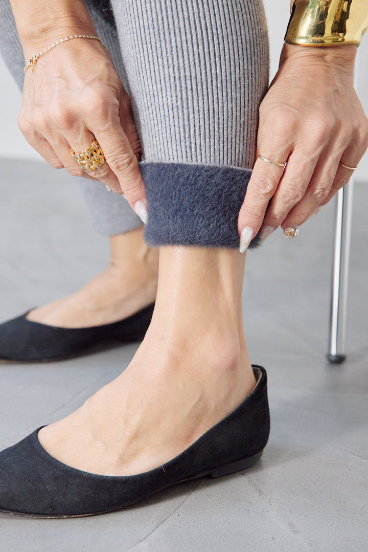 裏起毛リブニットレギンス