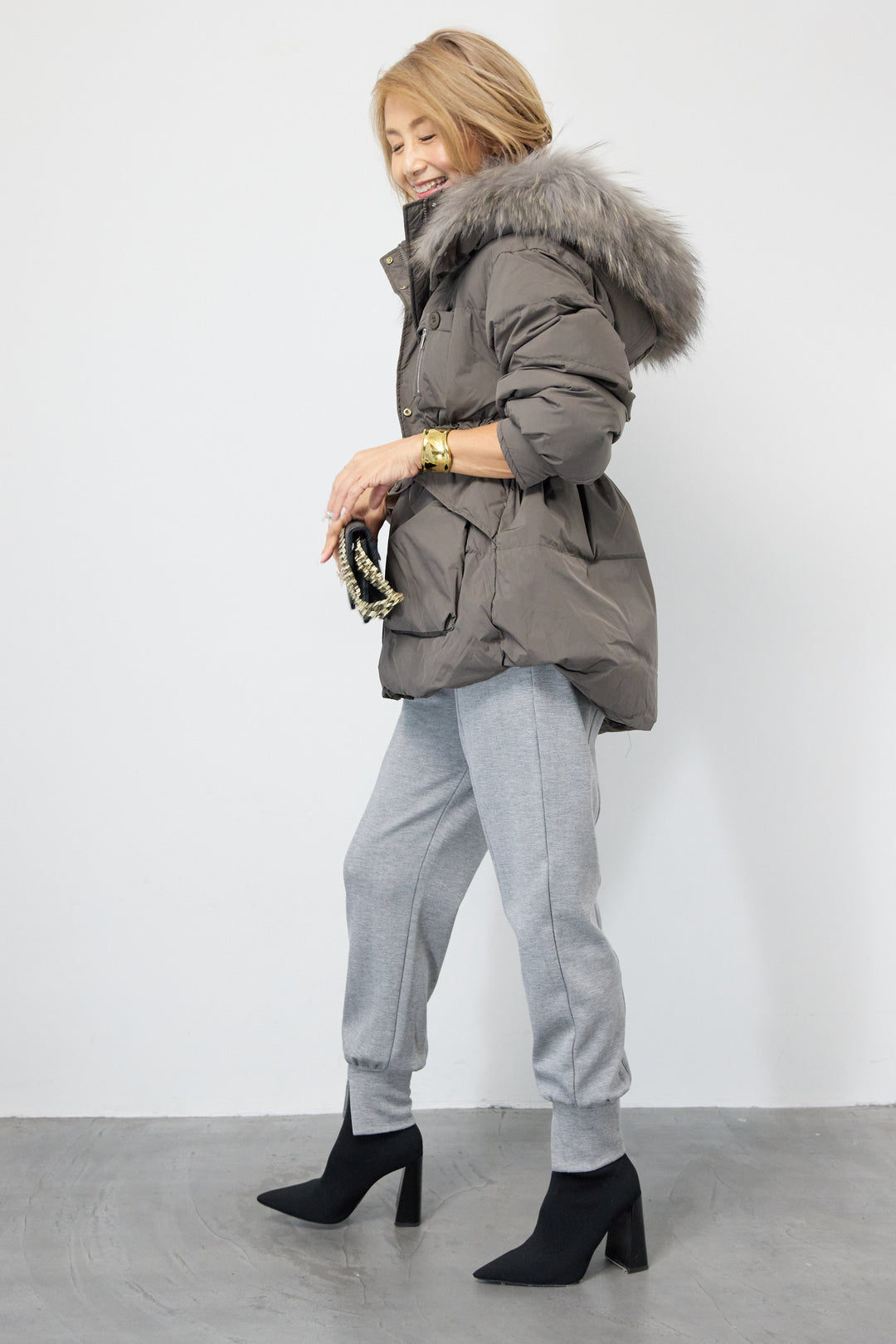 ファーフードダウンコート