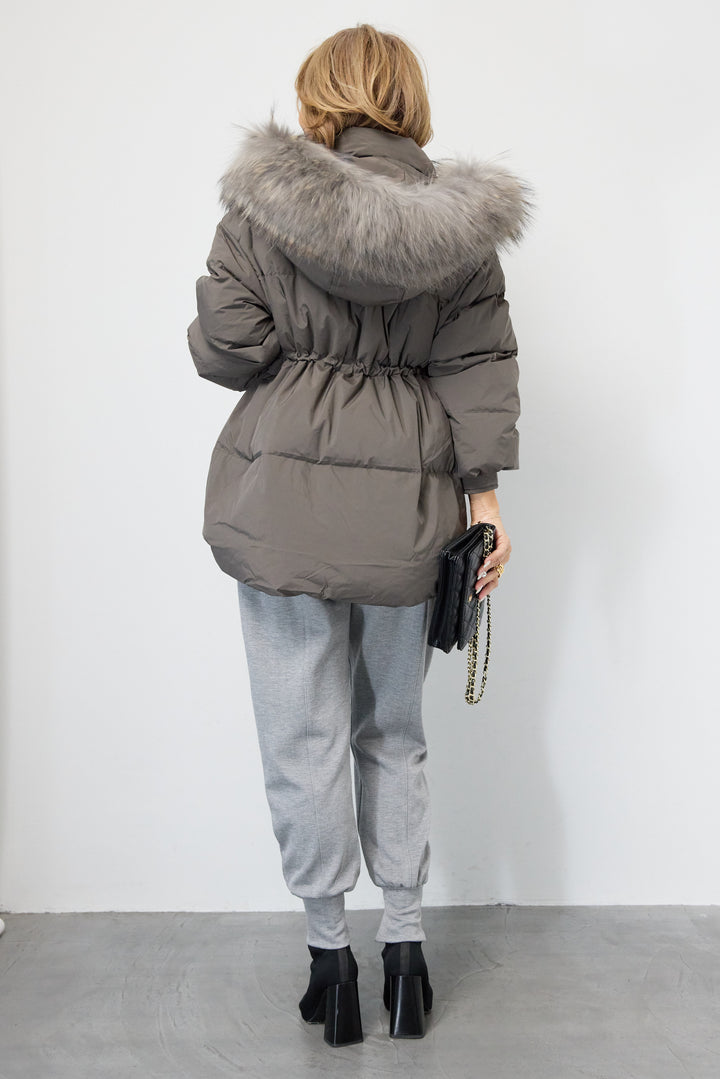 ファーフードダウンコート