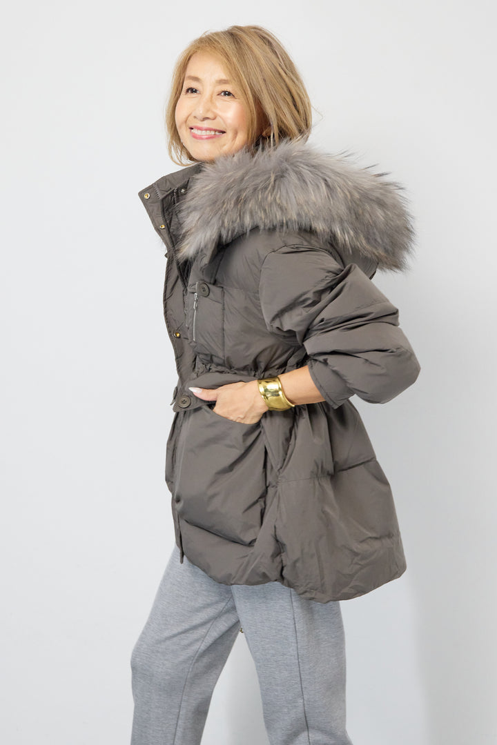 ファーフードダウンコート