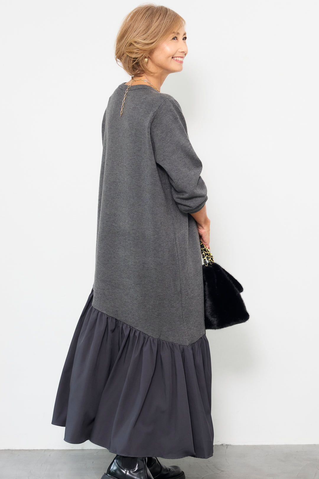 アシメ切替ニットワンピース