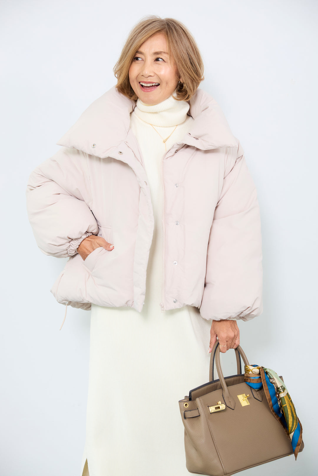 スタンドカラー中綿ショートブルゾン