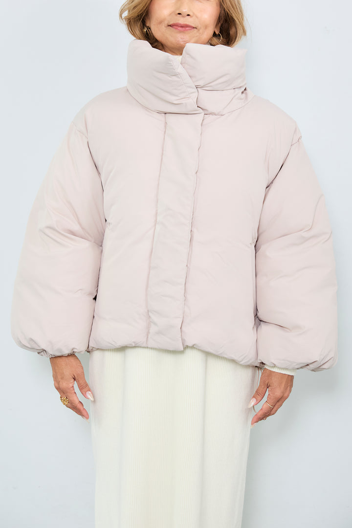 スタンドカラー中綿ショートブルゾン