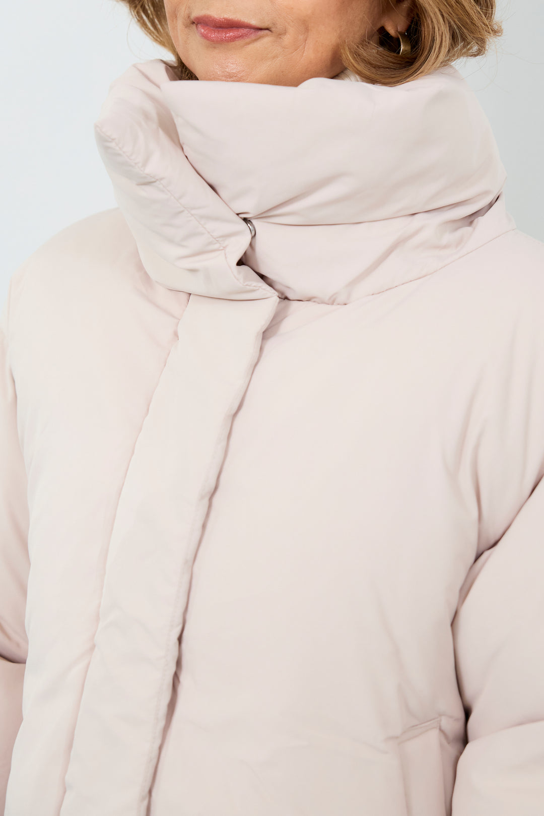 スタンドカラー中綿ショートブルゾン