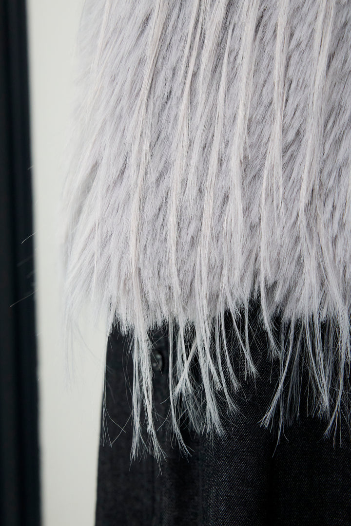 ロングシャギーベスト