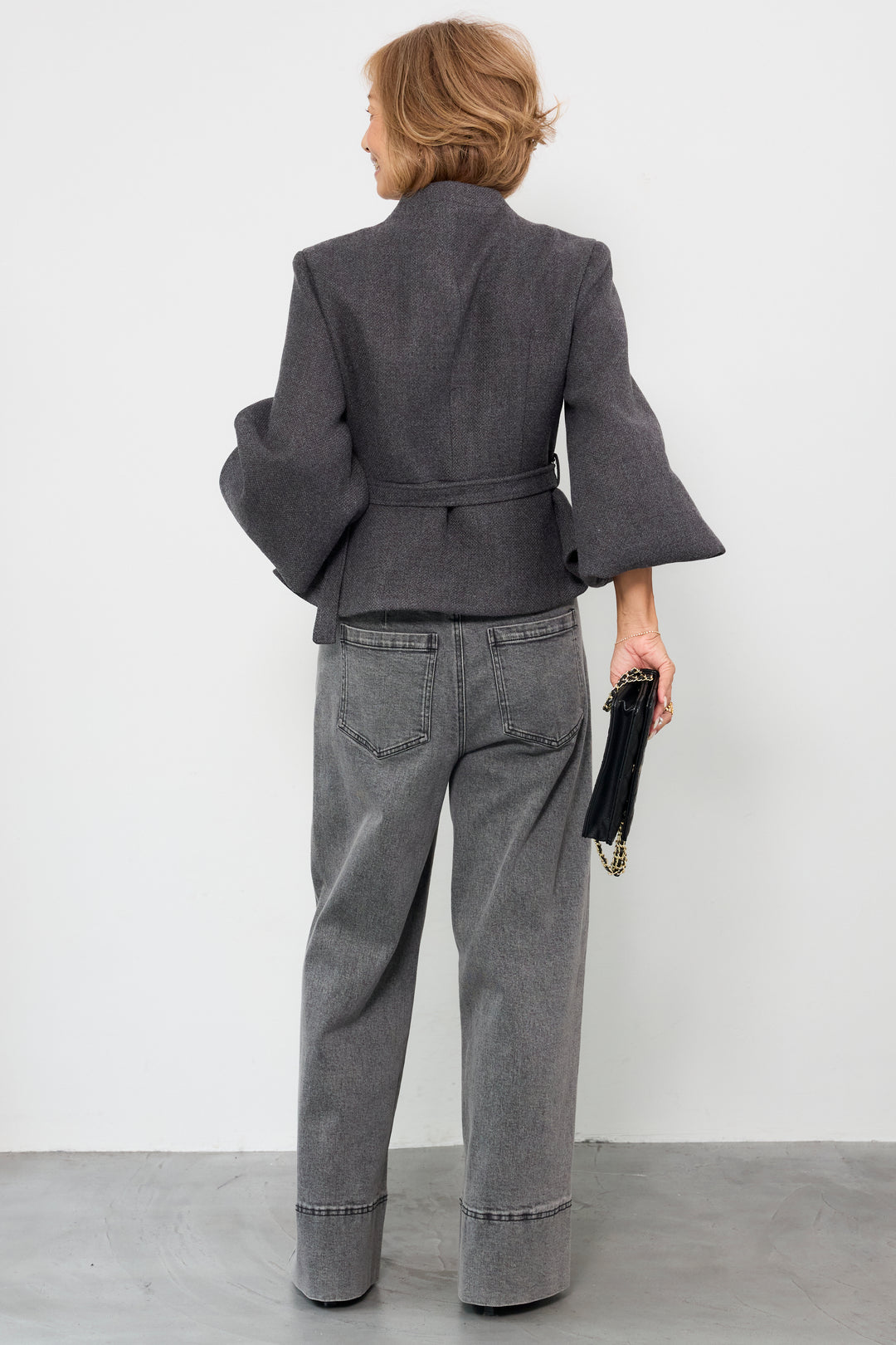 ペプラムシルエットウールジャケット