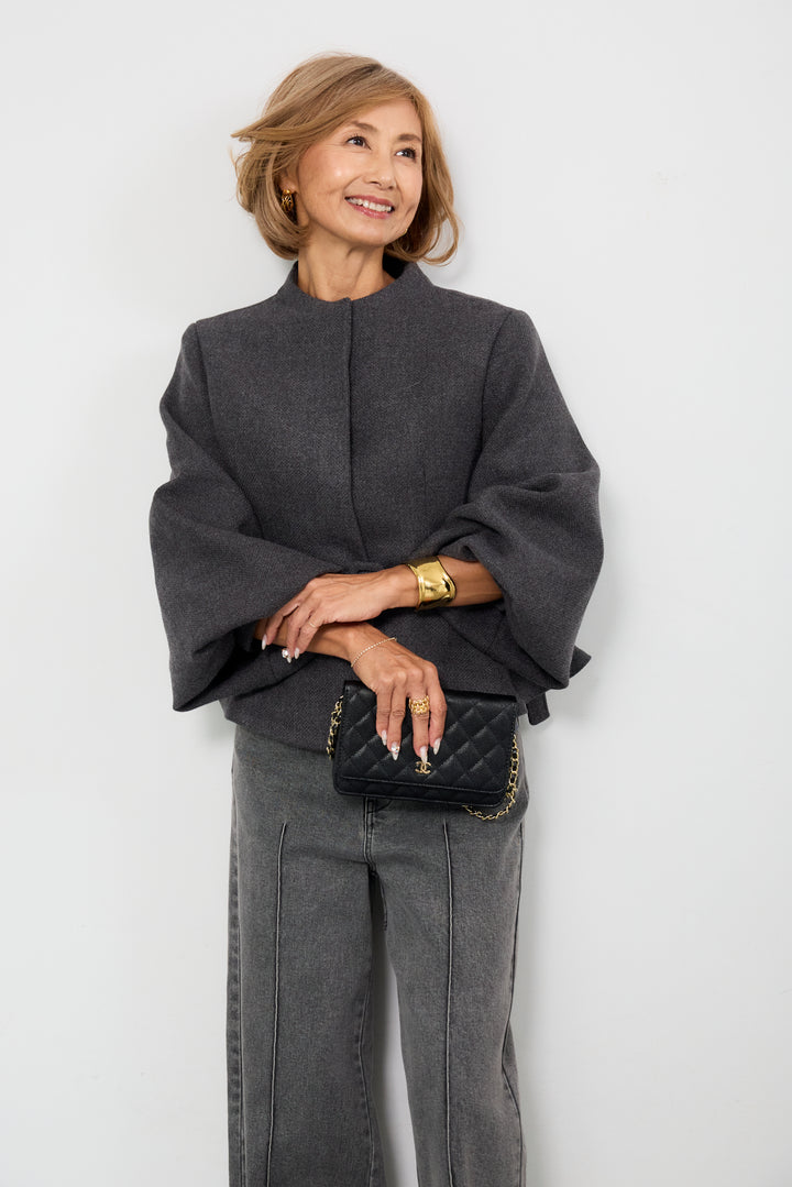 ペプラムシルエットウールジャケット