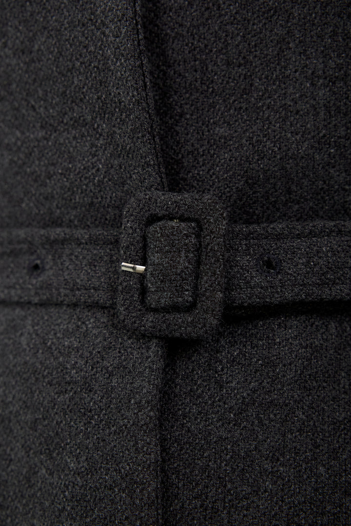 ペプラムシルエットウールジャケット