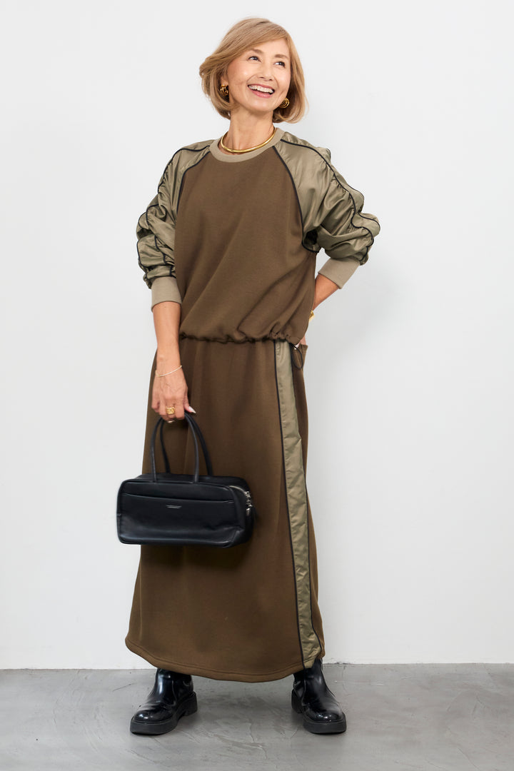 ボンバーヒート×タフタギャザープルオーバー