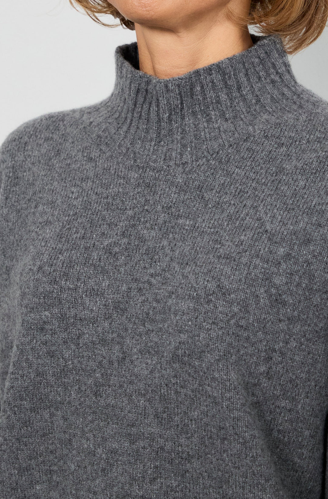 【ジャパンメイド】山形ウールハイネックニット