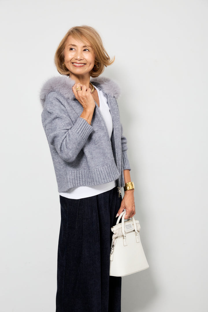 ファーフードニットパーカー