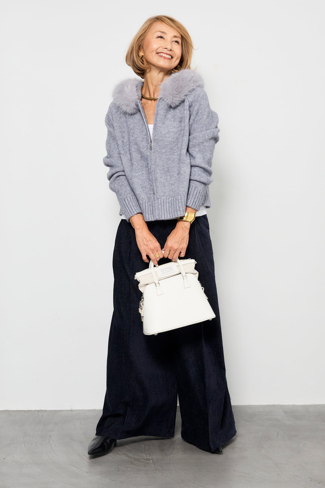 ファーフードニットパーカー