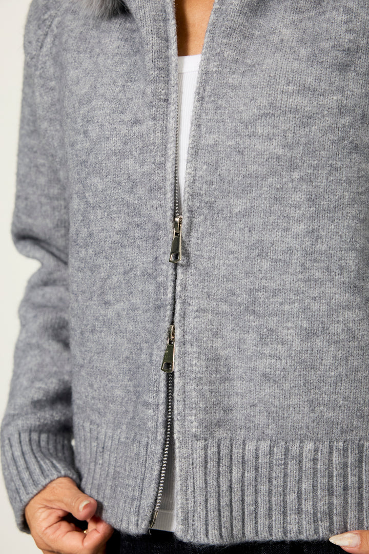 [SET]ファーフードニットパーカー+デニムライク起毛ワイドパンツ(2set)