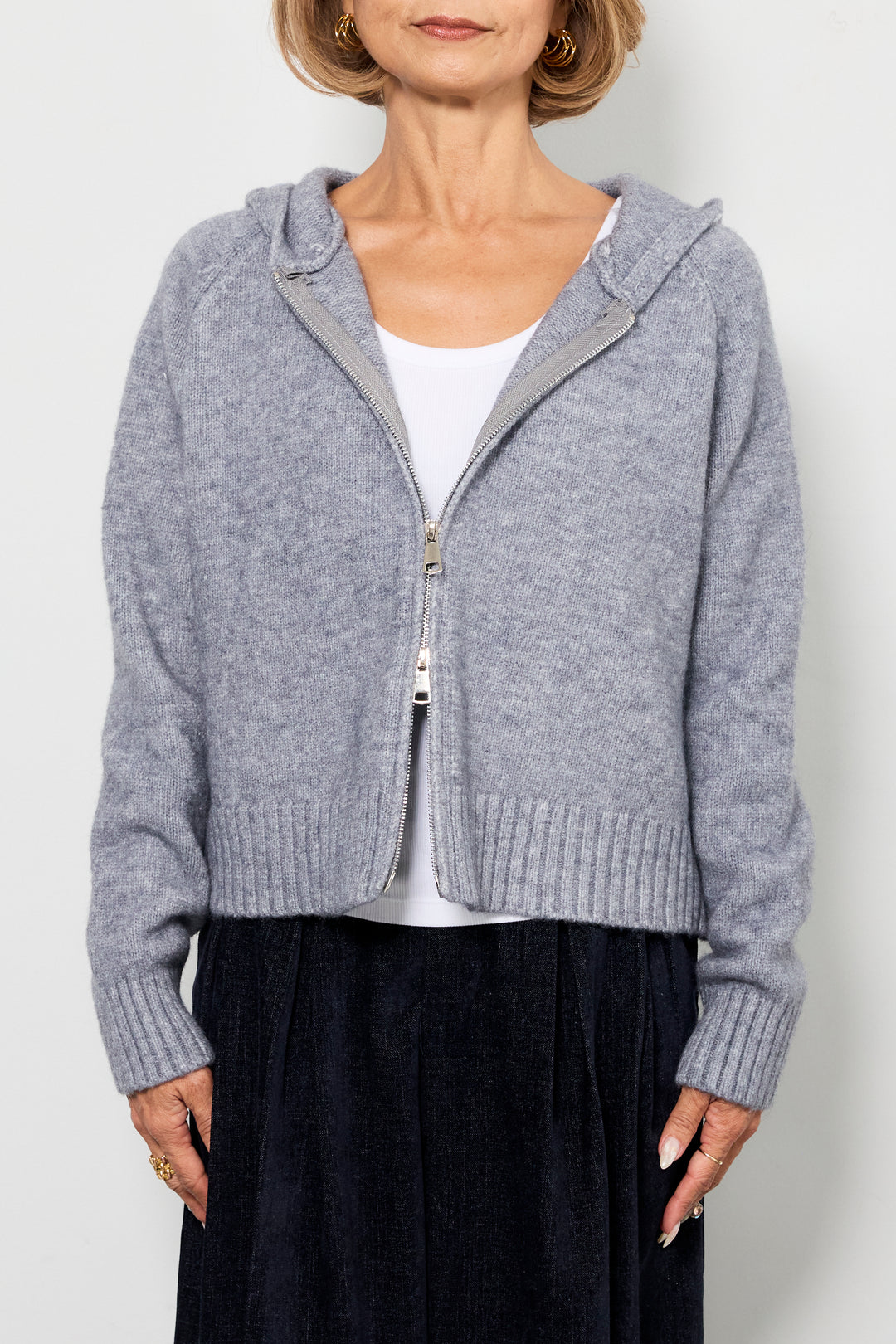 [SET]ファーフードニットパーカー+デニムライク起毛ワイドパンツ(2set)