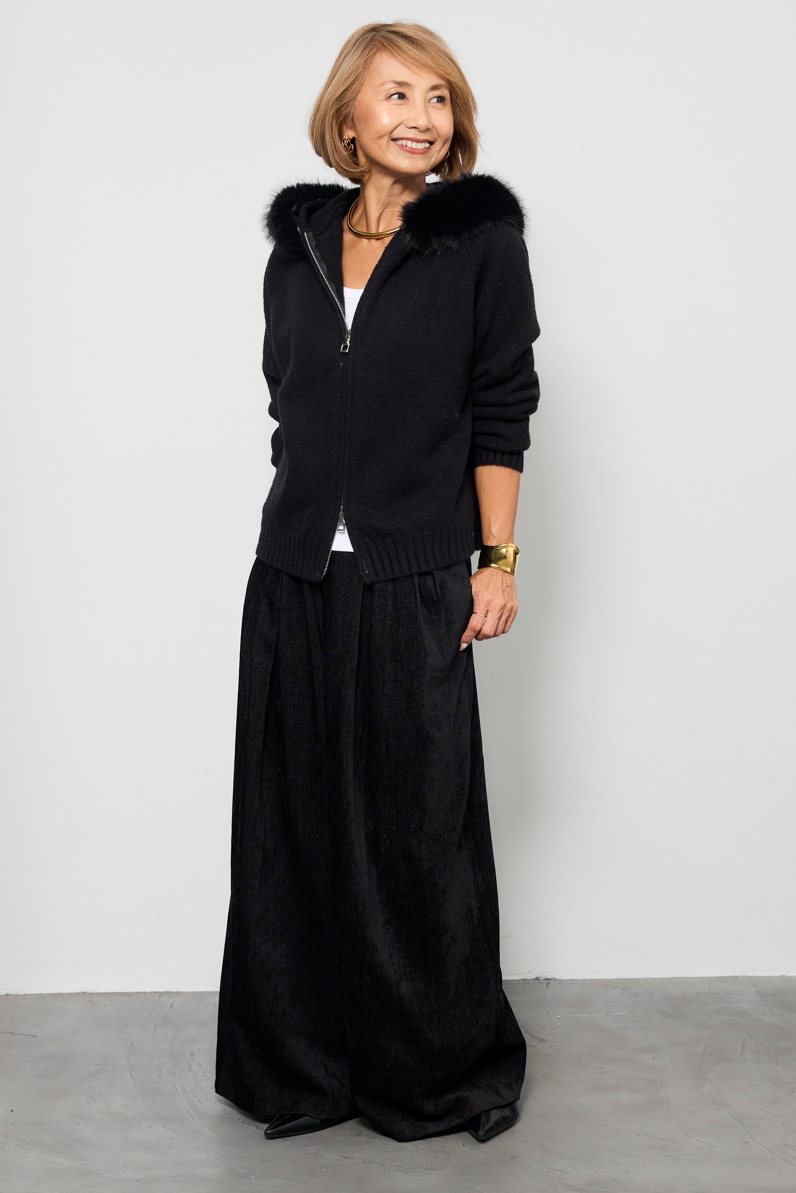 tamOTOHA ファーフードニットパーカー+デニムライク起毛ワイドパンツ SET]ファーフードニットパーカー+デニムライク起毛ワイドパンツ(2set