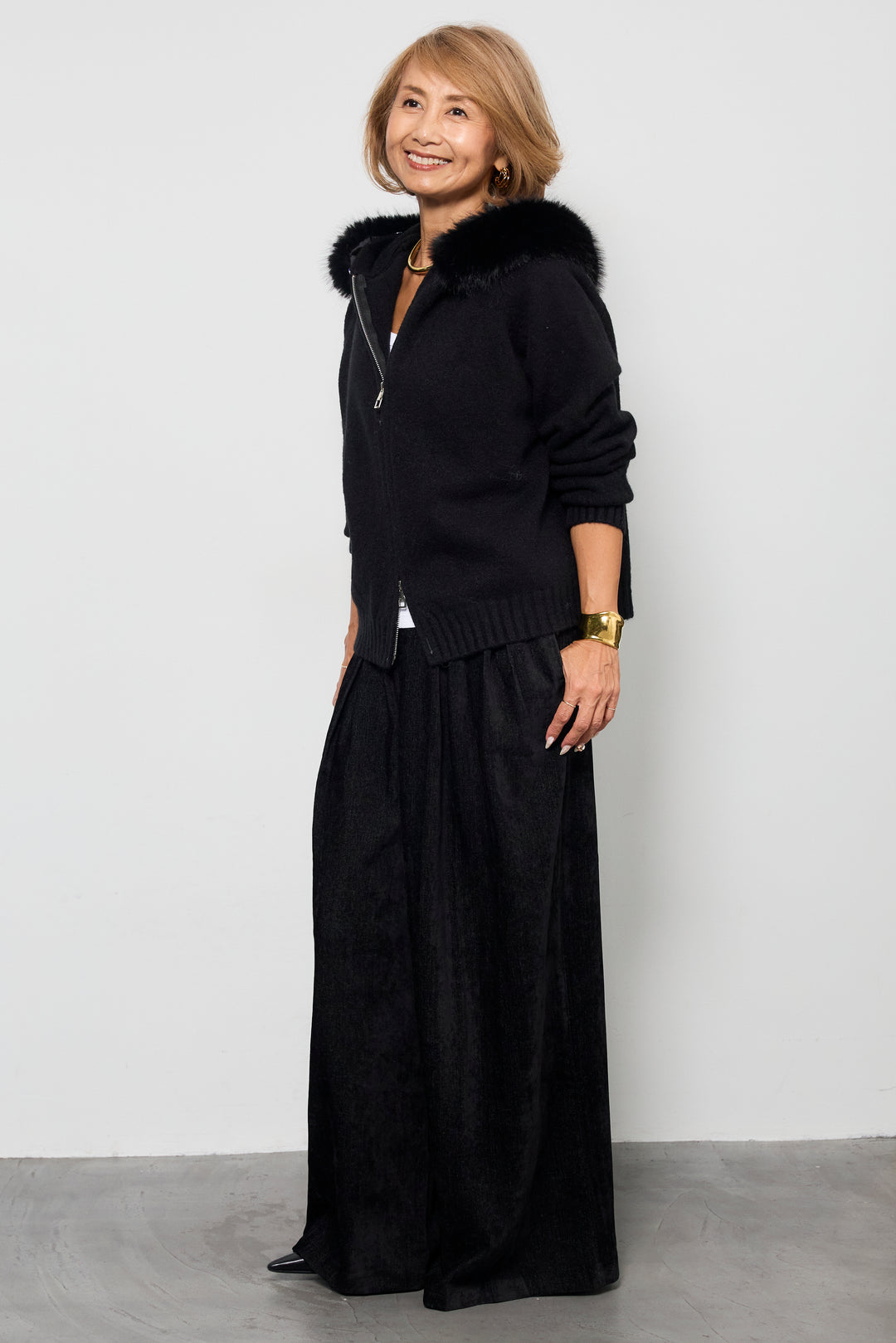 [SET]ファーフードニットパーカー+デニムライク起毛ワイドパンツ(2set)