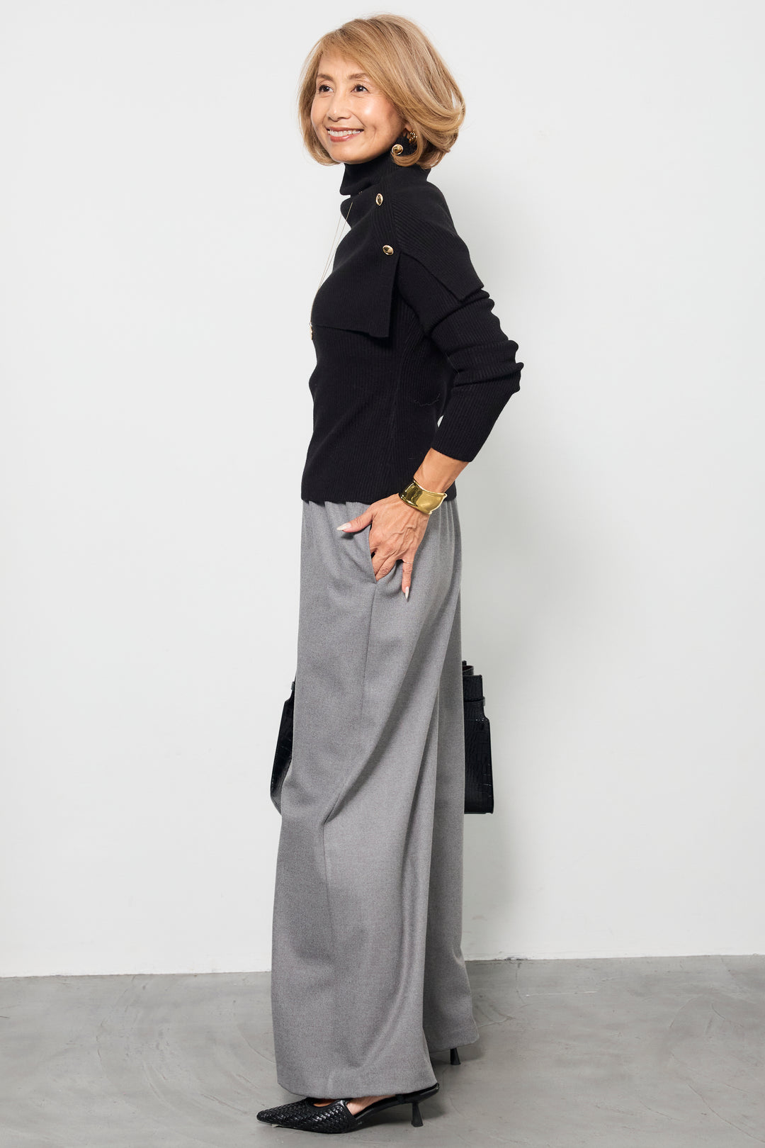 コスミカルウォームワイドパンツ