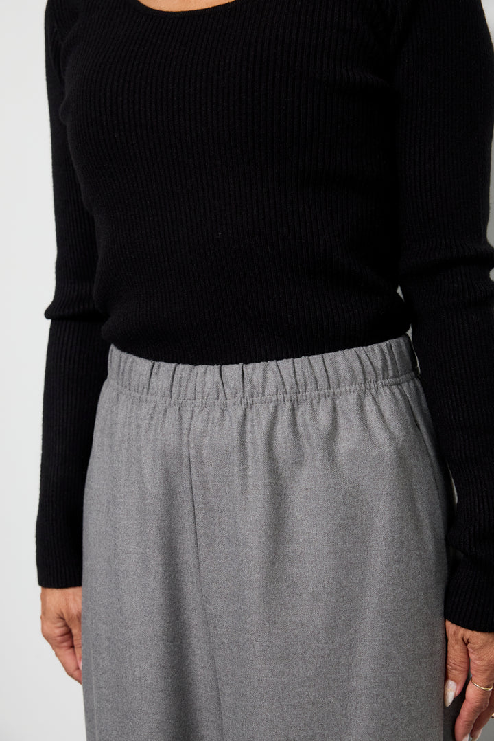 コスミカルウォームワイドパンツ